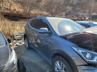 2017 Hyundai Santa FE KMHSW81UBHU765008 VIN:KMHSW81UBHU765008