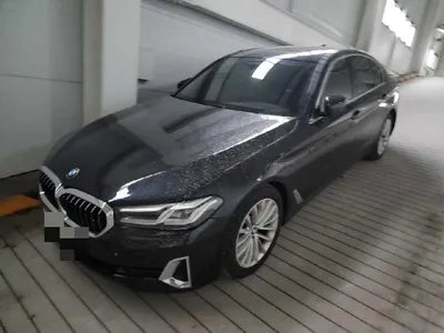 2022 BMW 520 VIN: