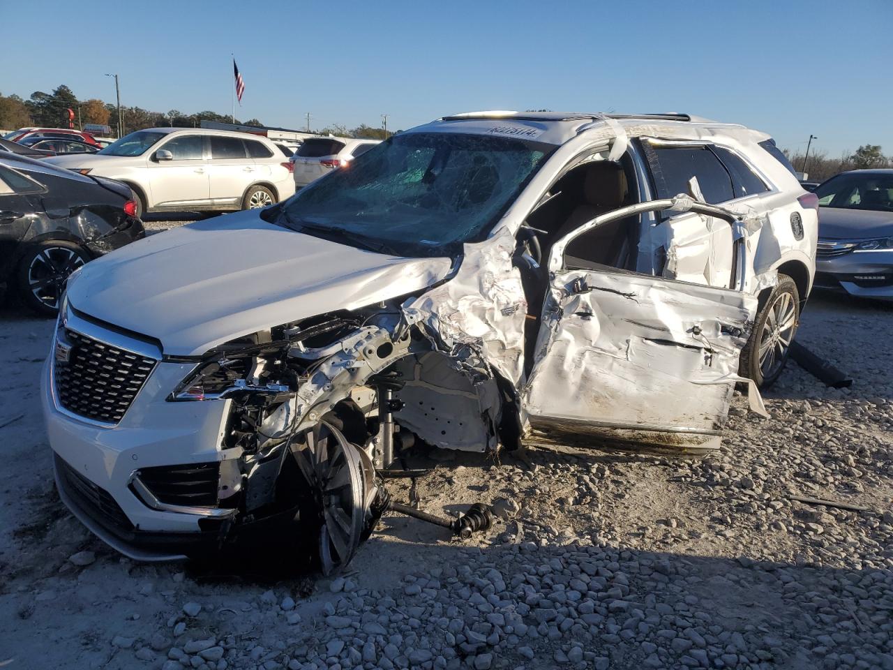 2024 CADILLAC XT5 PREMIUM LUXURY VIN:1GYKNCRS7RZ740471