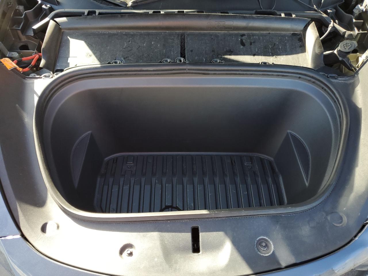 2023 TESLA MODEL Y  VIN:7SAYGDEE0PA056932