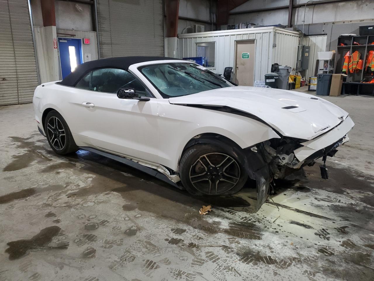 2022 FORD MUSTANG  VIN:1FATP8UH4N5103901