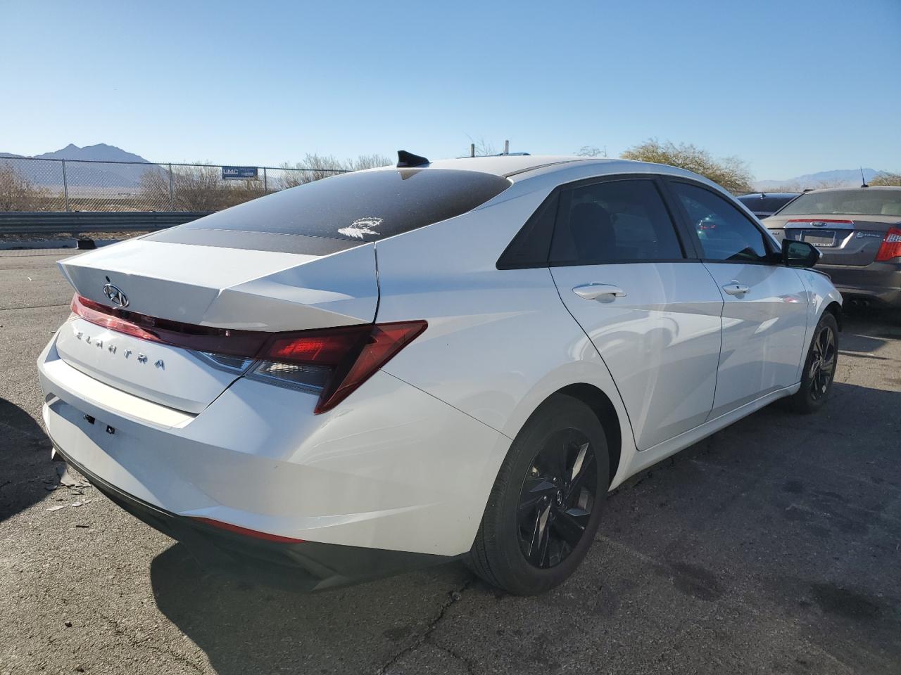 2022 HYUNDAI ELANTRA SEL VIN:5NPLM4AG5NH082743