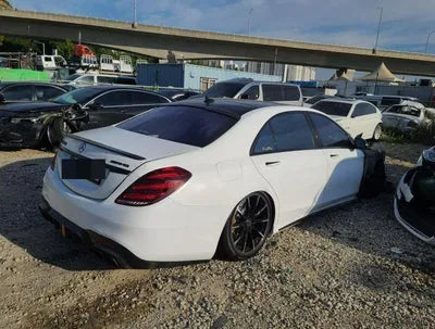 2014 Mercedes-Benz S 63 AMG VIN: