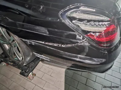 2018 Mercedes-Benz S 400 VIN: