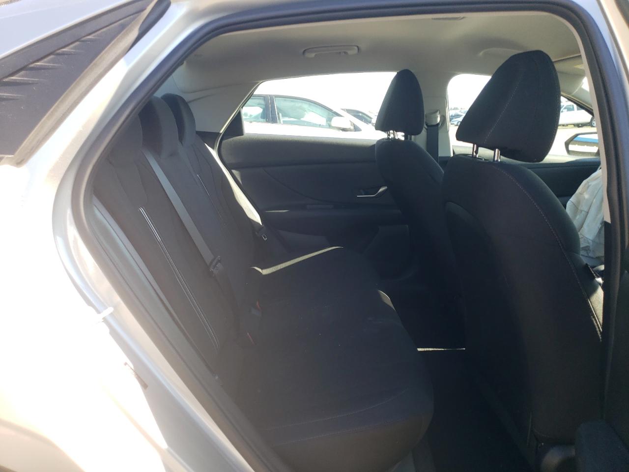 2023 HYUNDAI ELANTRA SEL VIN:5NPLM4AG8PH105239