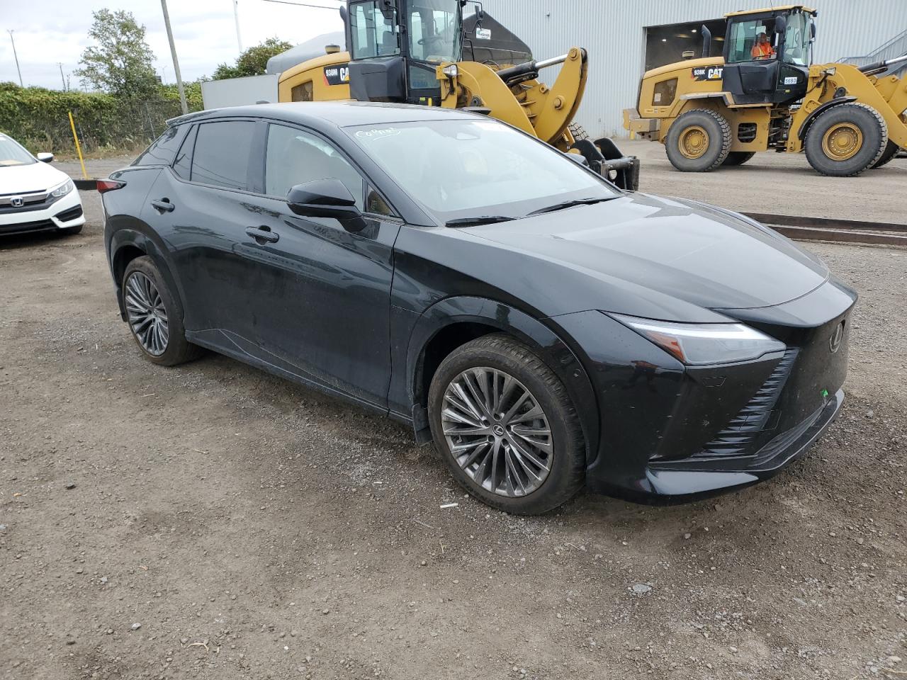 2023 LEXUS RZ 450E VIN:JTJAAAAB2PA002907