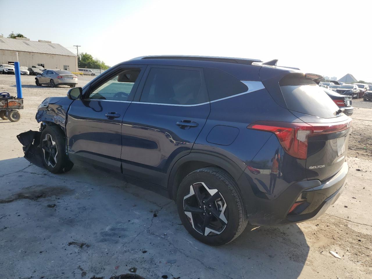 2024 KIA SELTOS EX VIN:KNDER2AA9R7490327