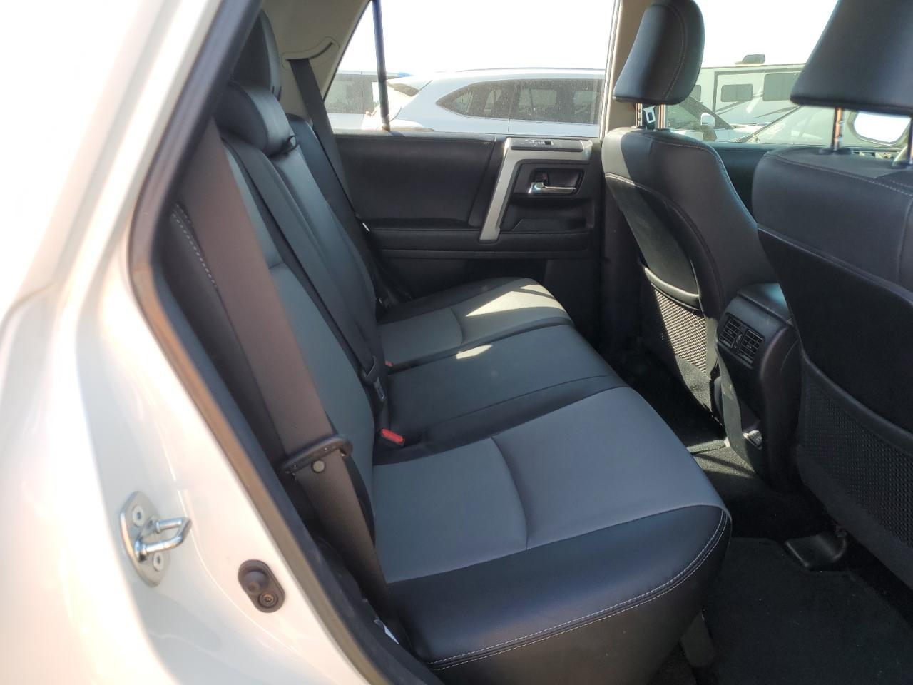 2022 TOYOTA 4RUNNER SR5/SR5 PREMIUM VIN:JTENU5JR9N6019358