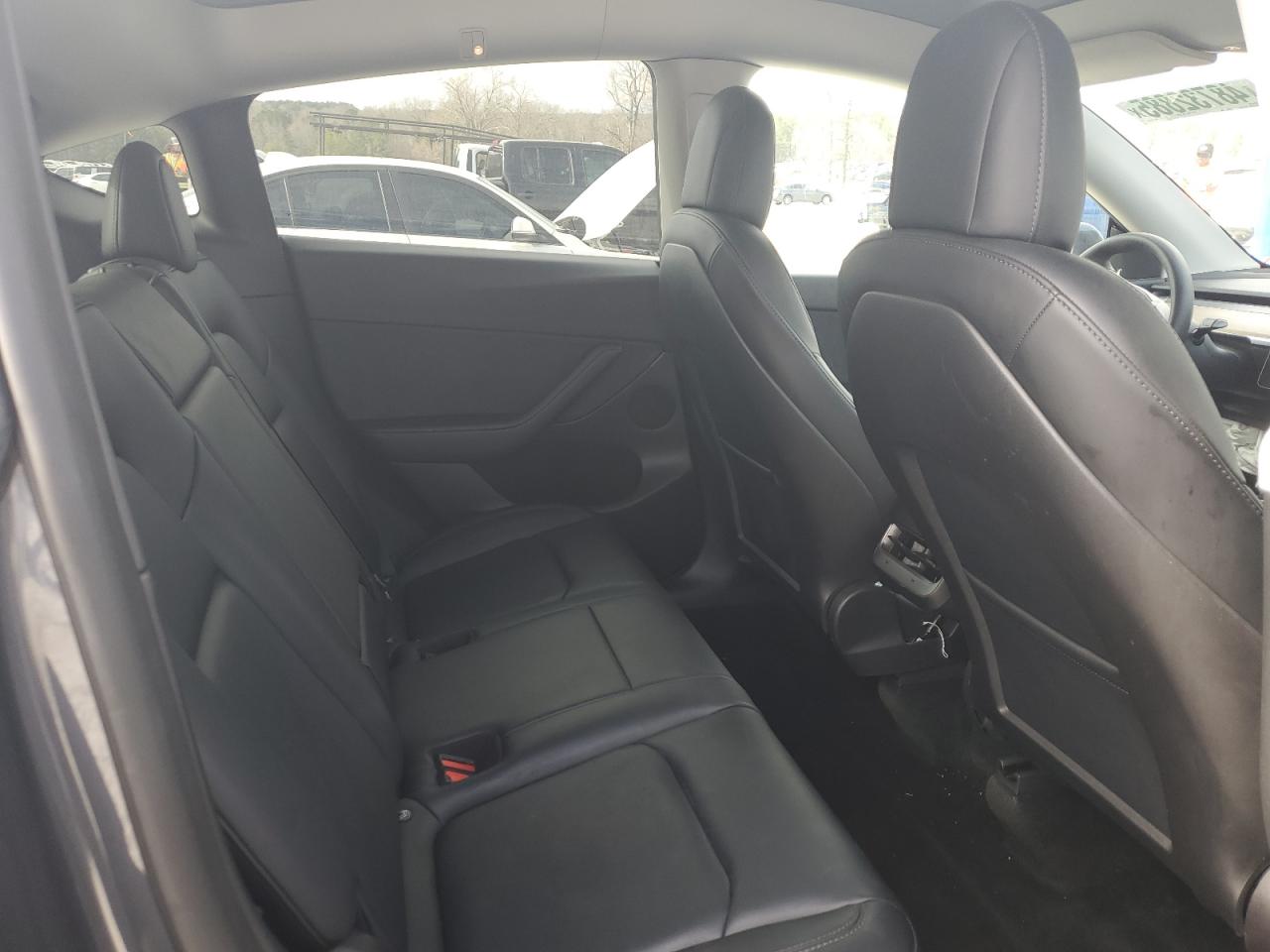 2022 TESLA MODEL Y  VIN:7SAYGDEE3NF481223