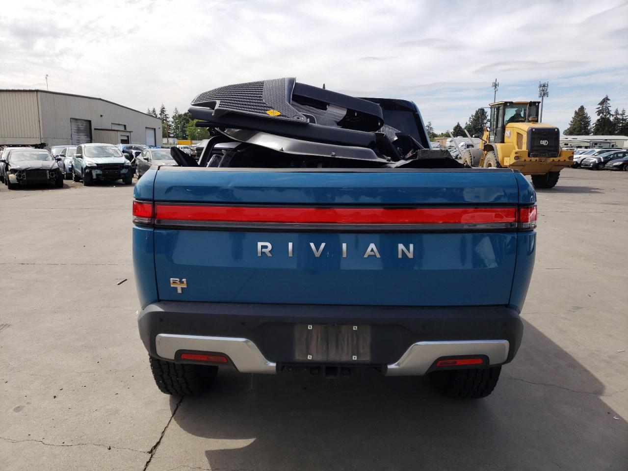 2022 RIVIAN R1T LAUNCH EDITION VIN:7FCTGAAL1NN002786