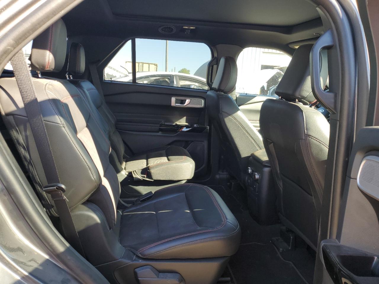 2023 FORD EXPLORER ST-LINE VIN:1FMSK8KHXPGA42449