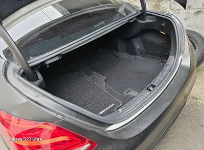 2018 Mercedes-Benz C 200 VIN: