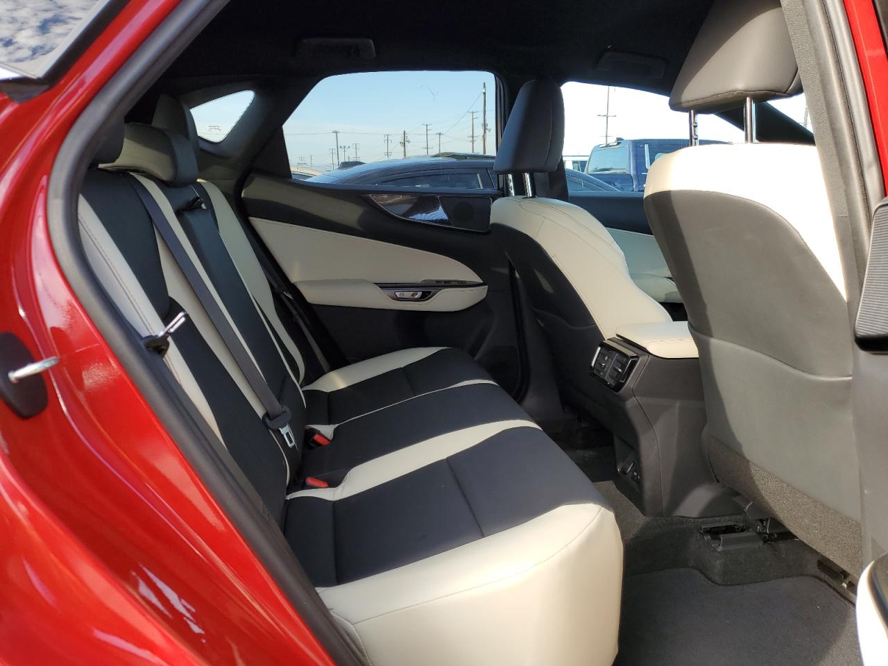 2024 LEXUS NX 250 BASE VIN:2T2ADCAZ3RC006672