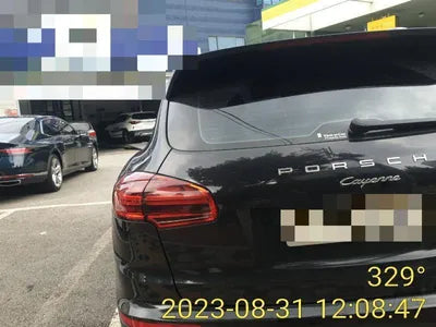 2015 Porsche Cayenne VIN:
