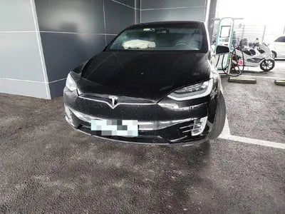 2020 Tesla Model X VIN: