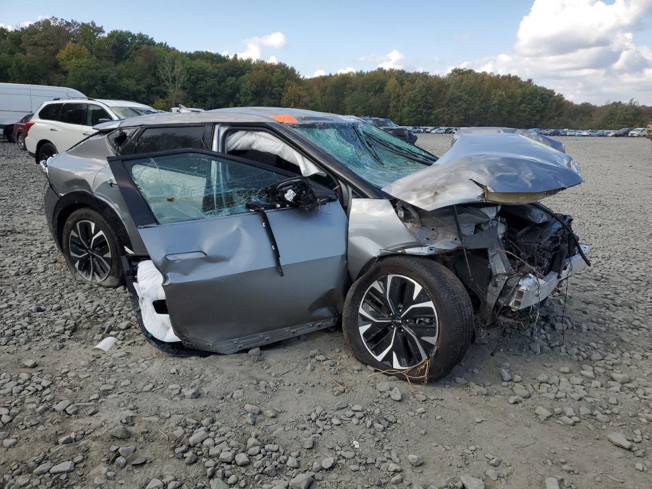 2022 KIA EV6 LIGHT VIN:KNDC3DLC9N5076683