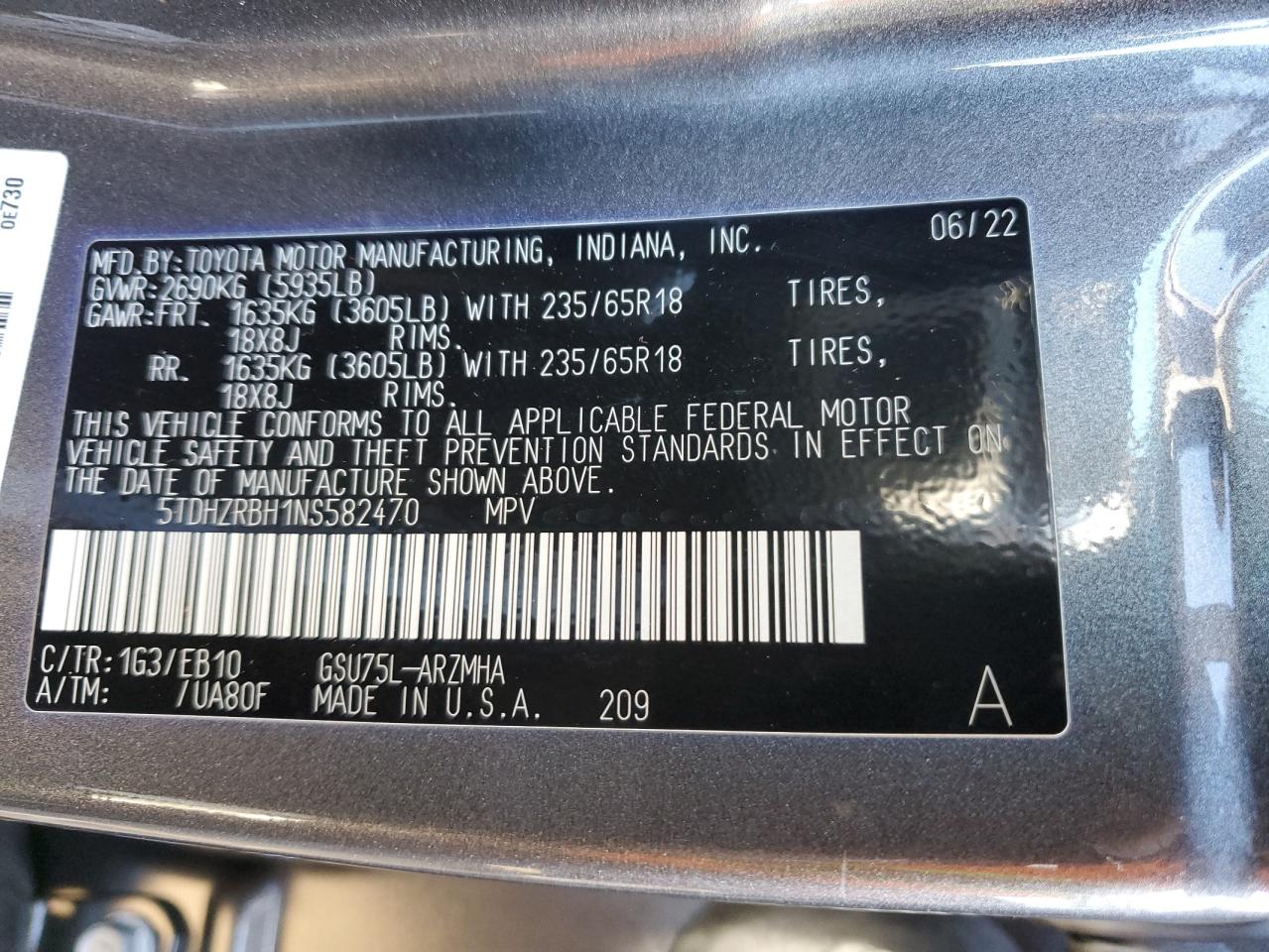 2022 TOYOTA HIGHLANDER XLE VIN:5TDHZRBH1NS582470