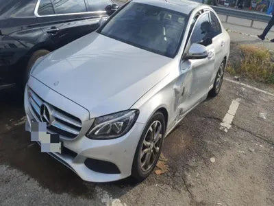 2016 Mercedes-Benz C 220 VIN: