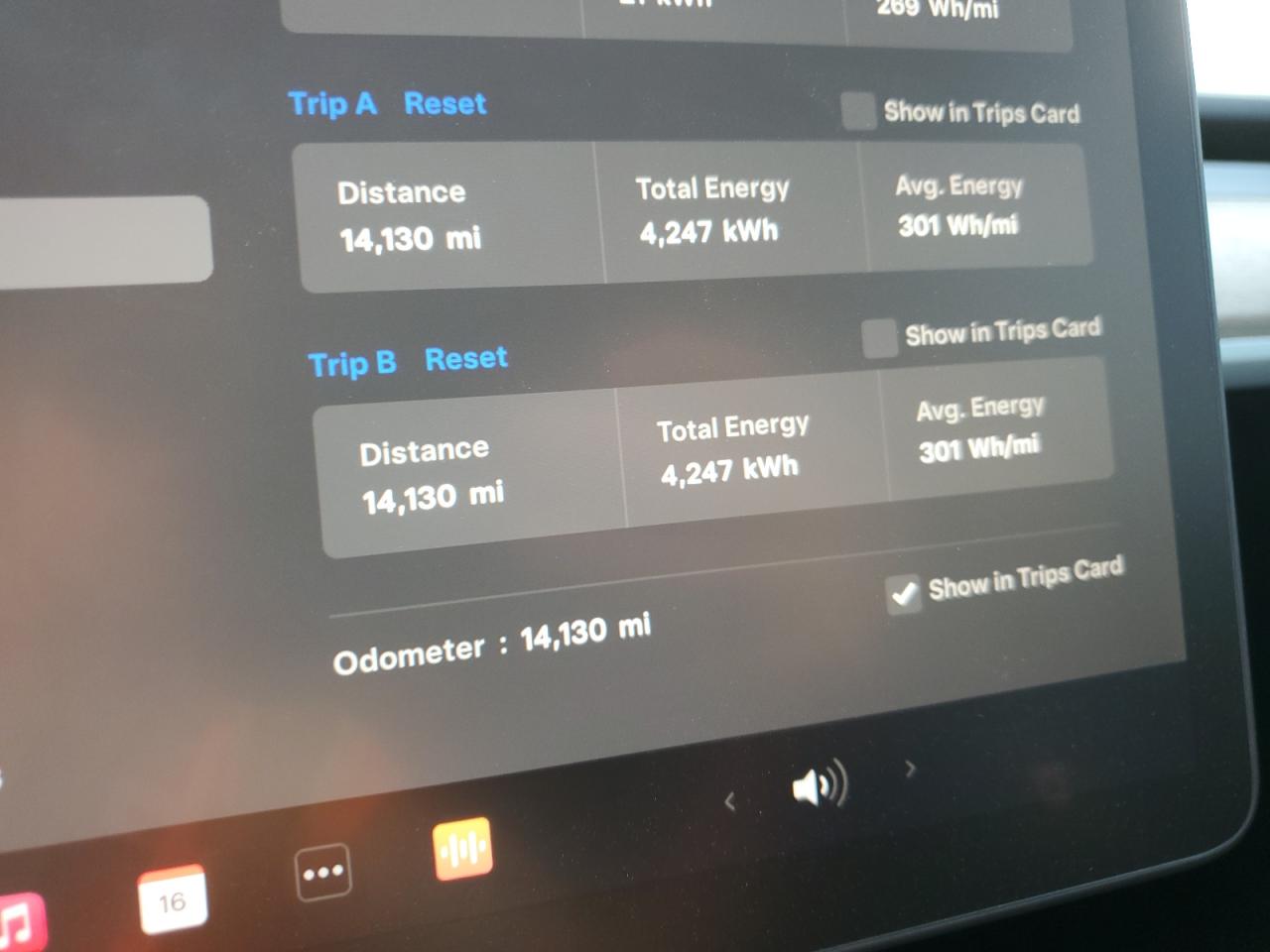 2023 TESLA MODEL Y  VIN:7SAYGDEE3PA029823