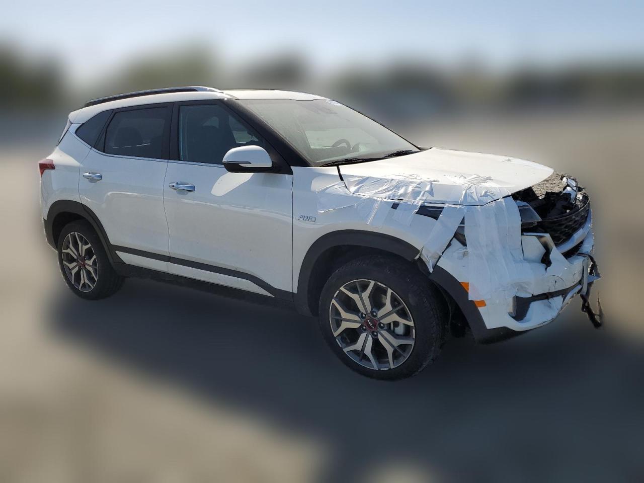 2023 KIA SELTOS SX VIN:KNDETCA20P7420101