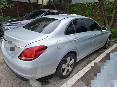 2018 Mercedes-Benz C 200 WDDWF4CB5JF650928 VIN:WDDWF4CB5JF650928