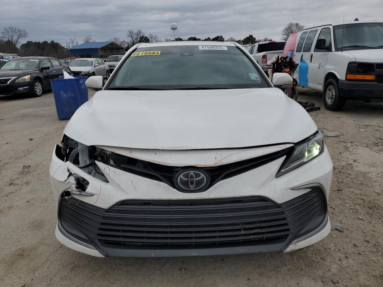2022 TOYOTA CAMRY LE VIN:4T1R11AKXNU672136