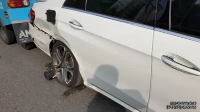 2016 Mercedes-Benz E 250 WDDHF9HB7GB318522 VIN:WDDHF9HB7GB318522