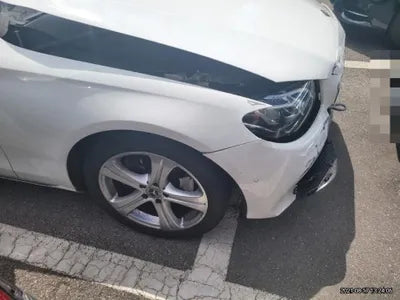 2018 Mercedes-Benz E 200 WDDZF4CB6JA386015 VIN:WDDZF4CB6JA386015