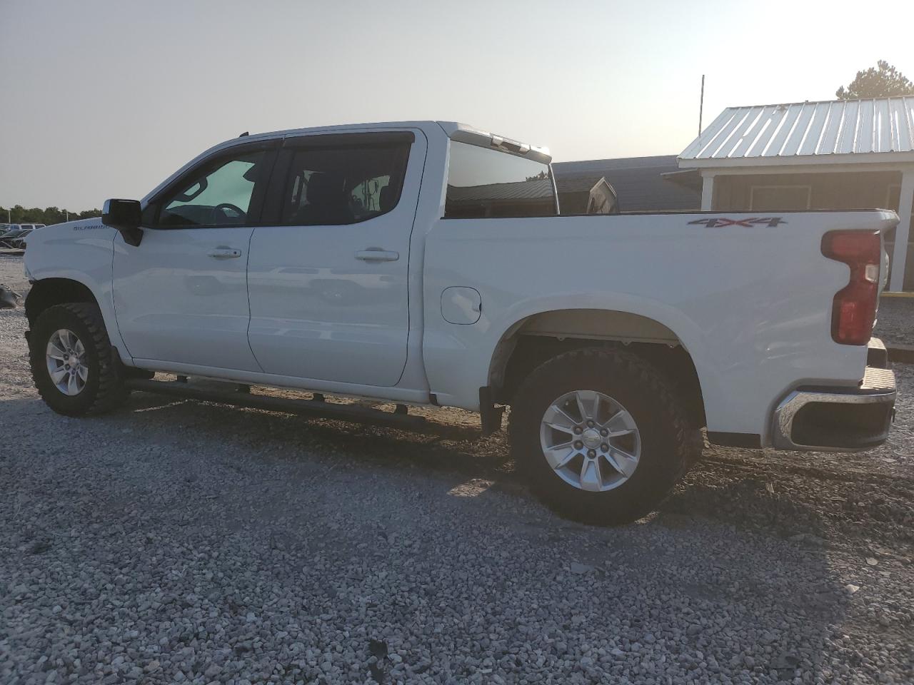 2022 CHEVROLET SILVERADO K1500 LT VIN:3GCUDDED7NG527089