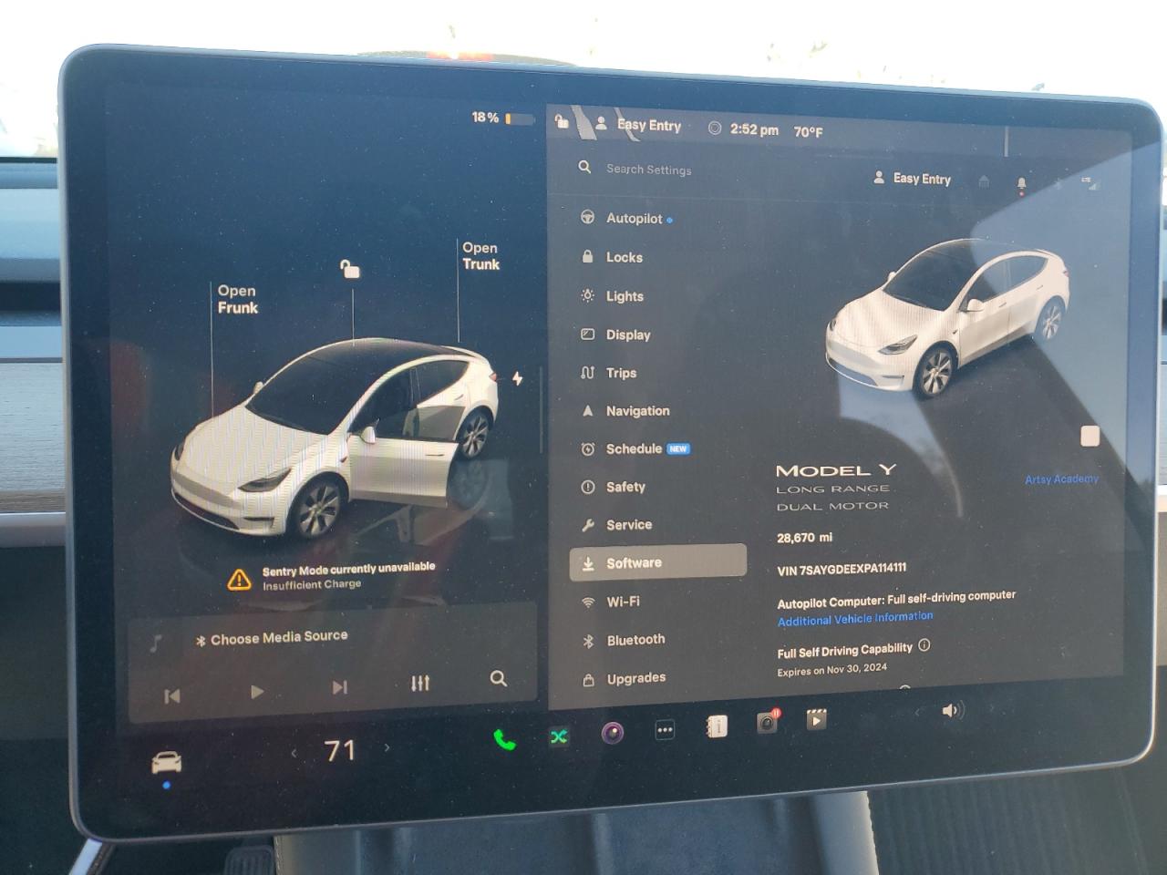 2023 TESLA MODEL Y  VIN:7SAYGDEEXPA114111