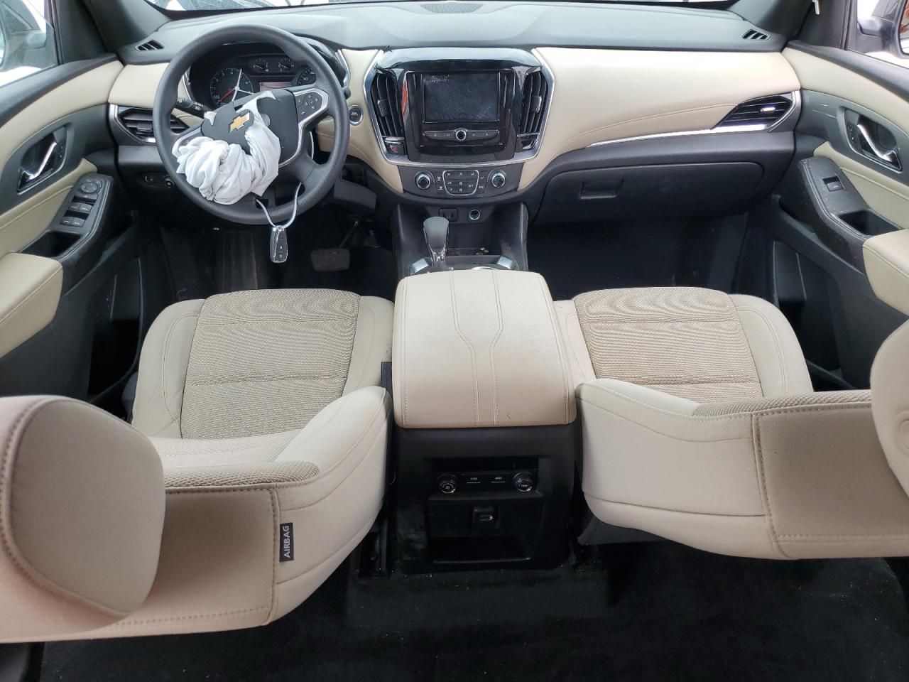 2022 CHEVROLET TRAVERSE LS VIN:1GNERFKWXNJ117044