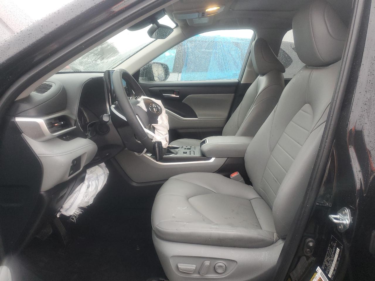 2024 TOYOTA HIGHLANDER LE VIN:5TDKDRBH8RS552716