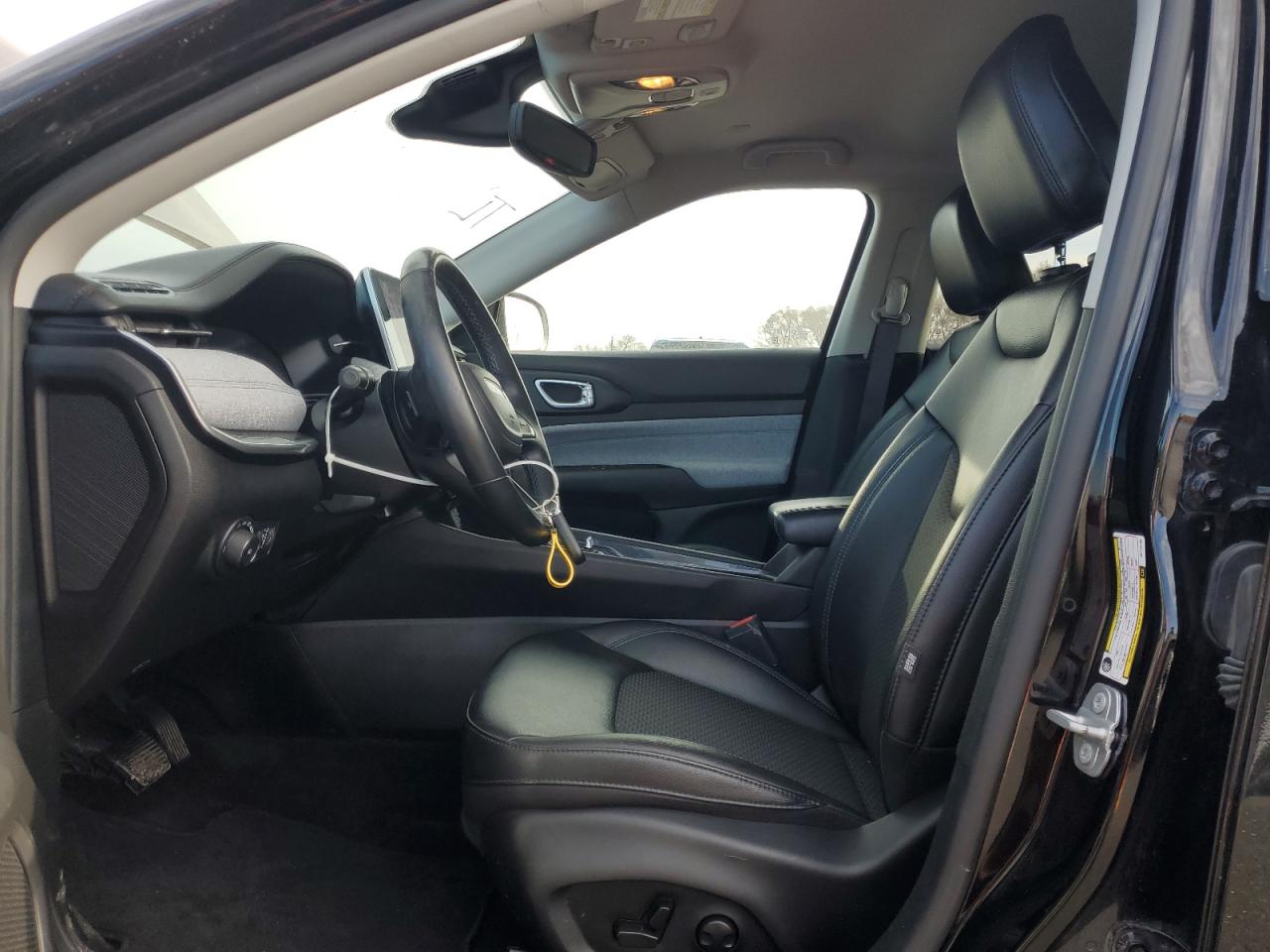2022 JEEP COMPASS LATITUDE VIN:3C4NJDBB8NT113195