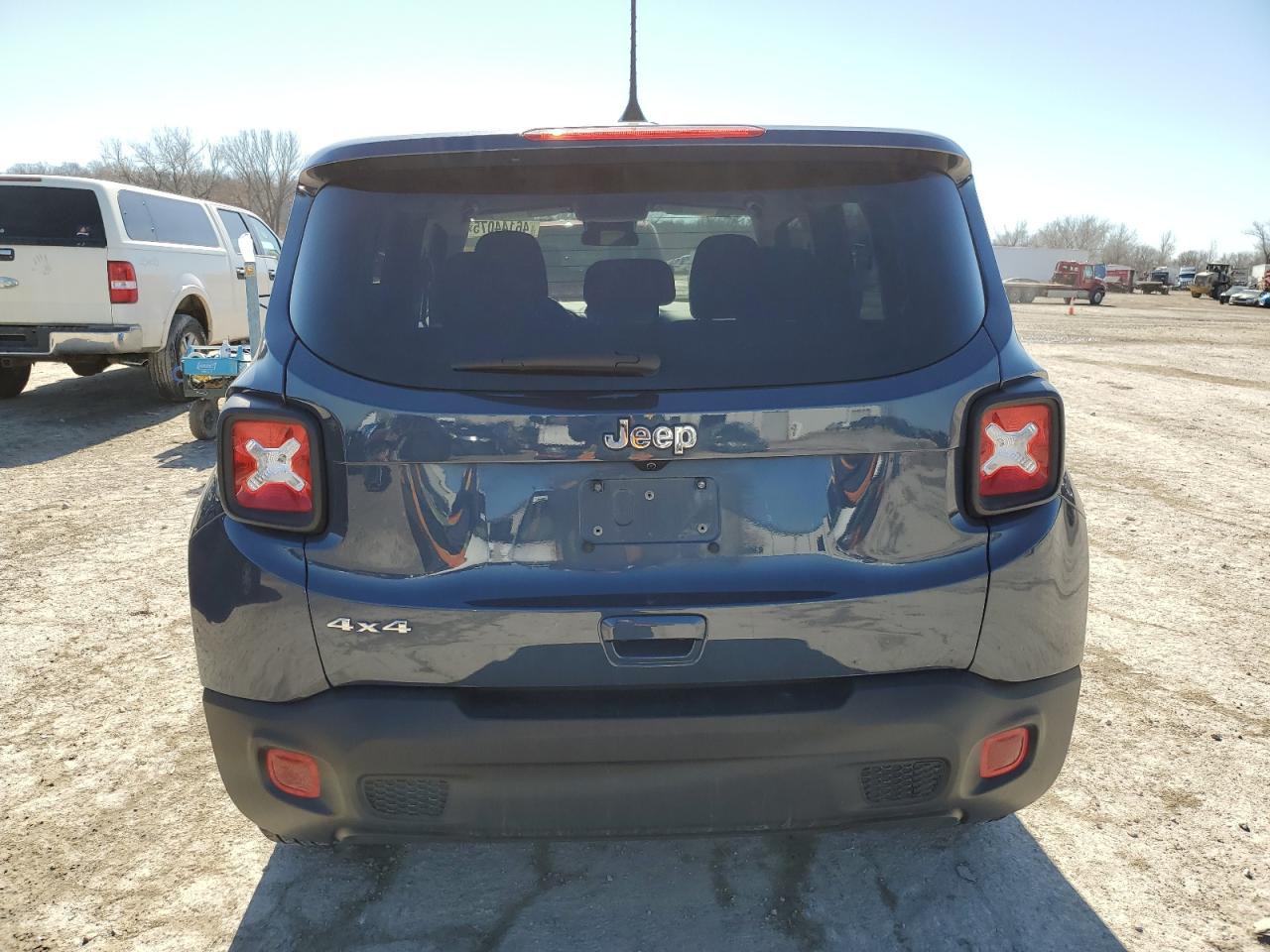 2023 JEEP RENEGADE LATITUDE VIN:ZACNJDB11PPP12907
