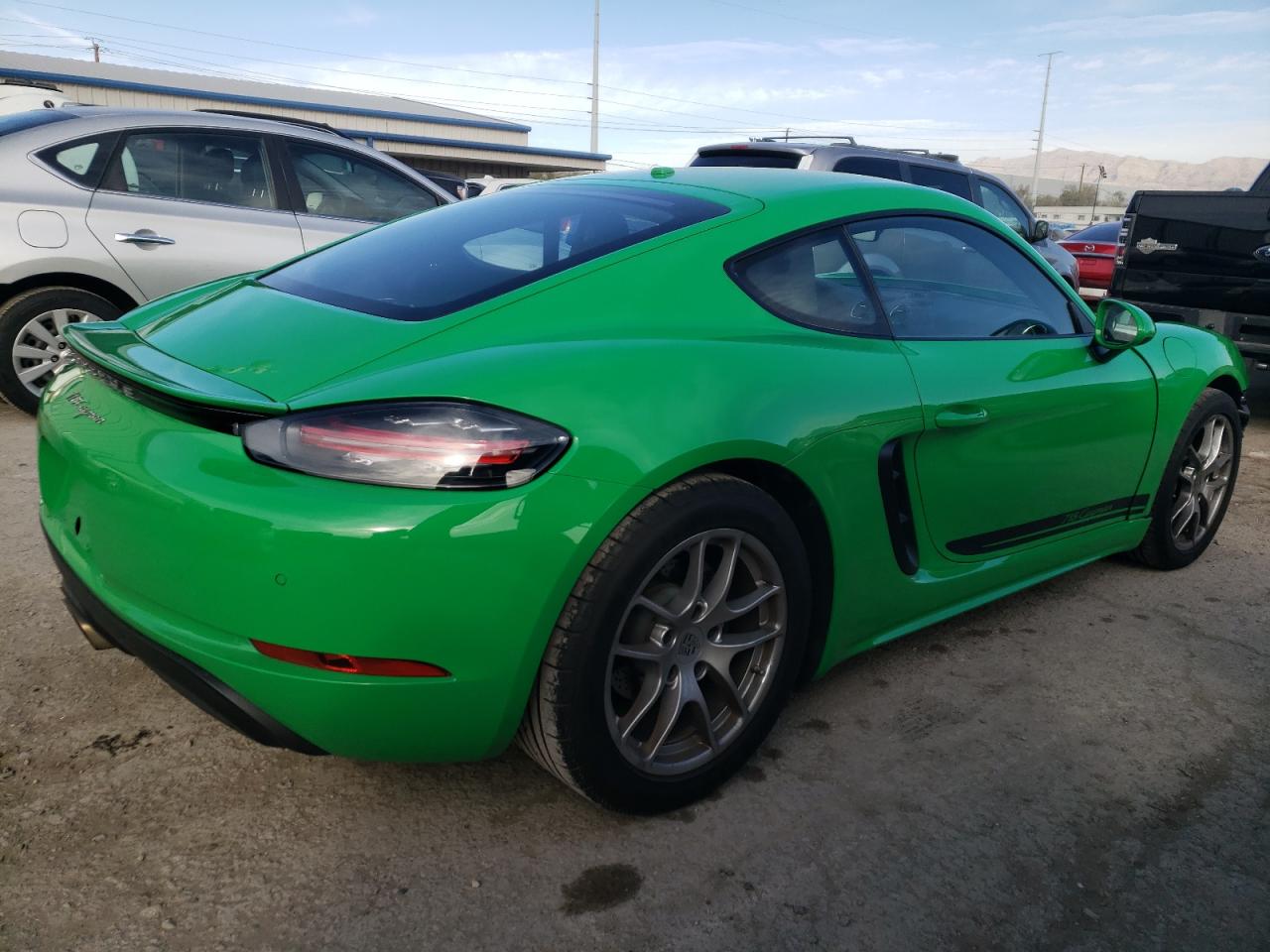 2022 PORSCHE CAYMAN BASE VIN:WP0AA2A80NS255115