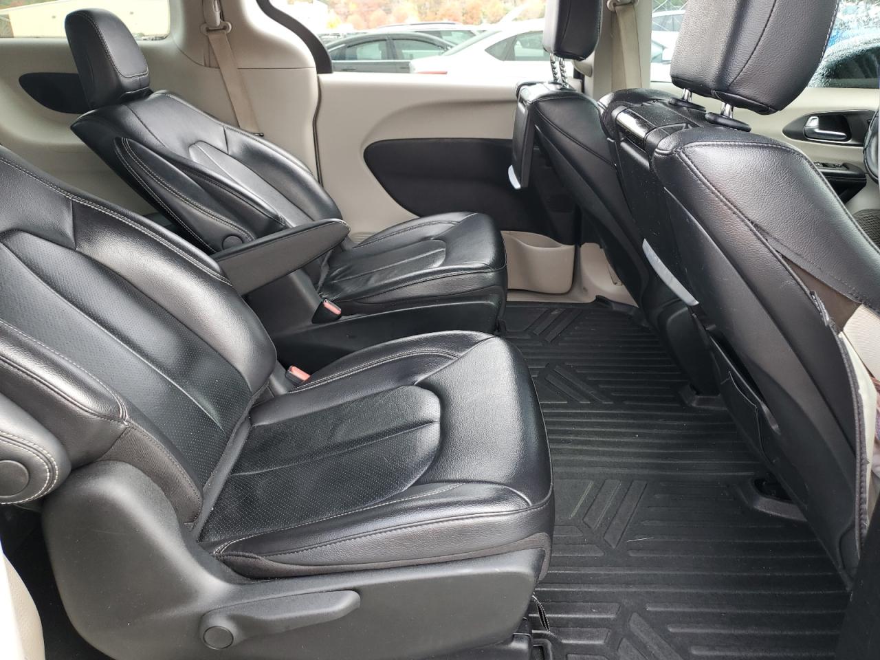 2022 CHRYSLER PACIFICA HYBRID TOURING L VIN:2C4RC1L76NR124235