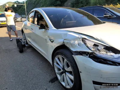 2020 Tesla Model 3 5YJ3E1EAXLF756513 VIN:5YJ3E1EAXLF756513