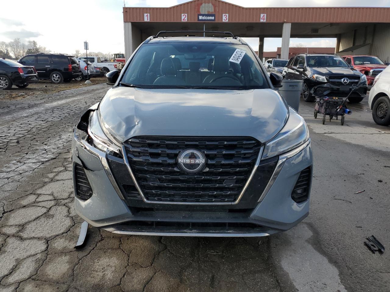 2022 NISSAN KICKS SR VIN:3N1CP5DV3NL519715