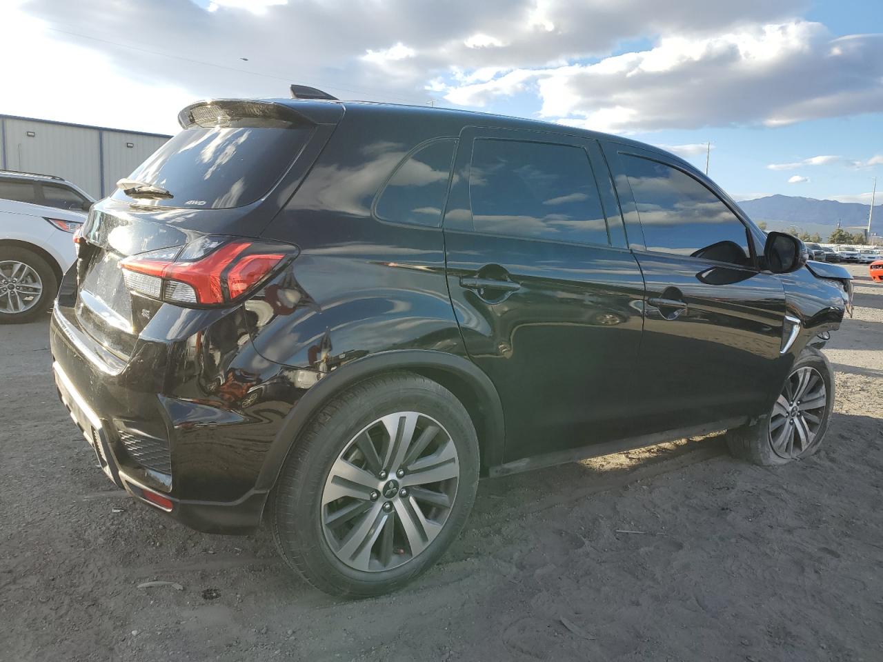 2022 MITSUBISHI OUTLANDER SPORT ES VIN:JA4ARUAU5NU003196