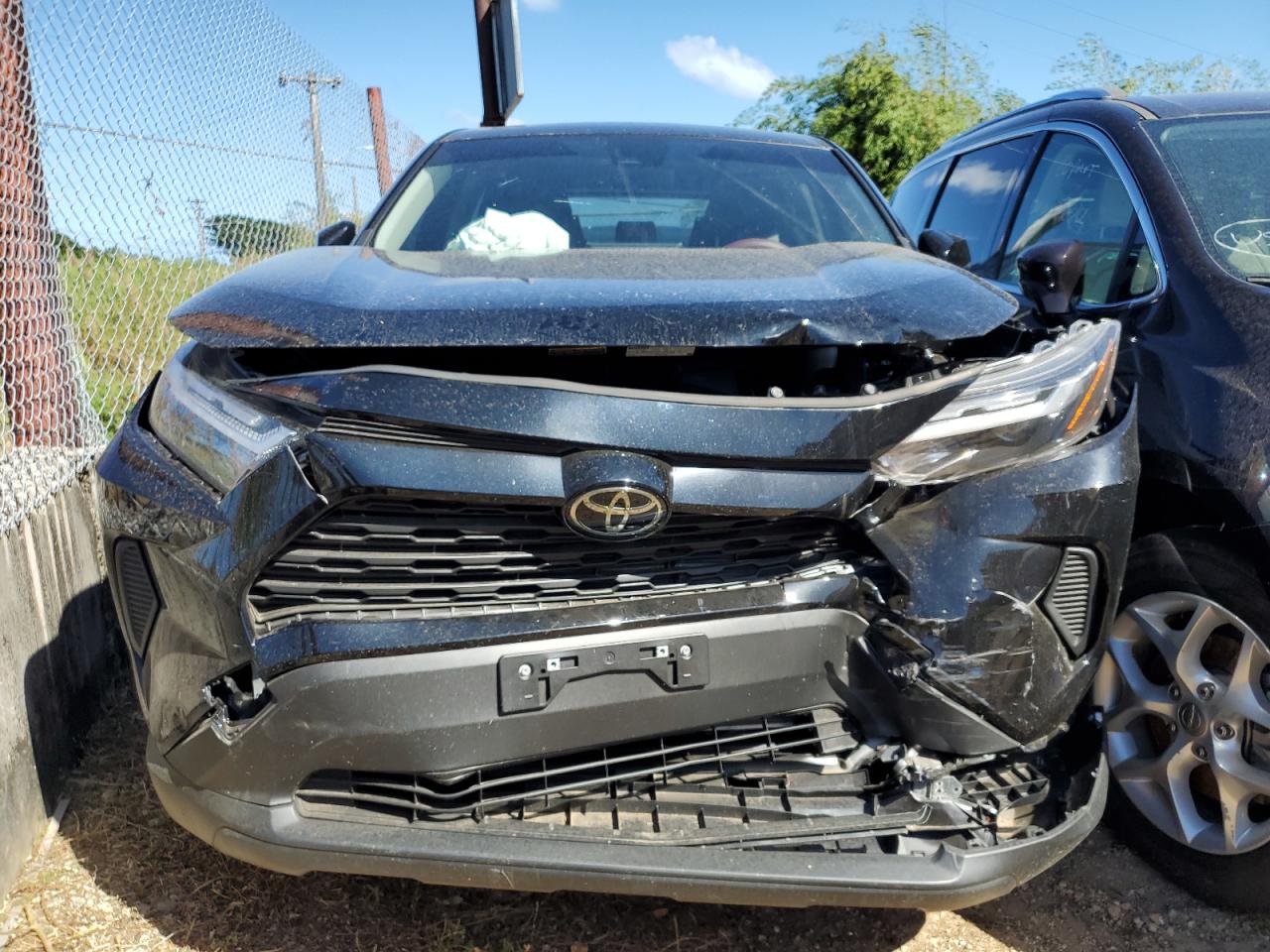 2024 TOYOTA RAV4 LE VIN:JTMK1RFV8RD121085