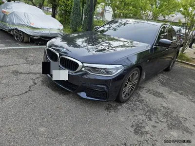 2019 BMW 530 VIN: