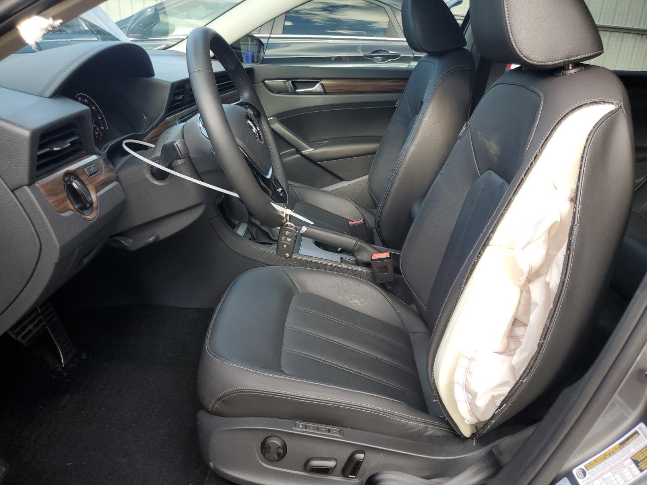 2022 VOLKSWAGEN PASSAT LIMITED EDITION VIN:1VWBA7A32NC005890