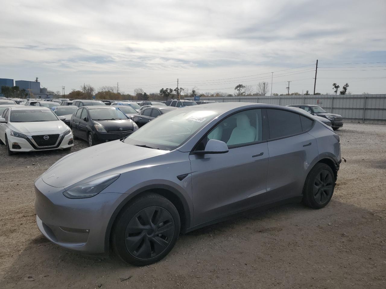 2024 TESLA MODEL Y  VIN:7SAYGAEE0RF168523