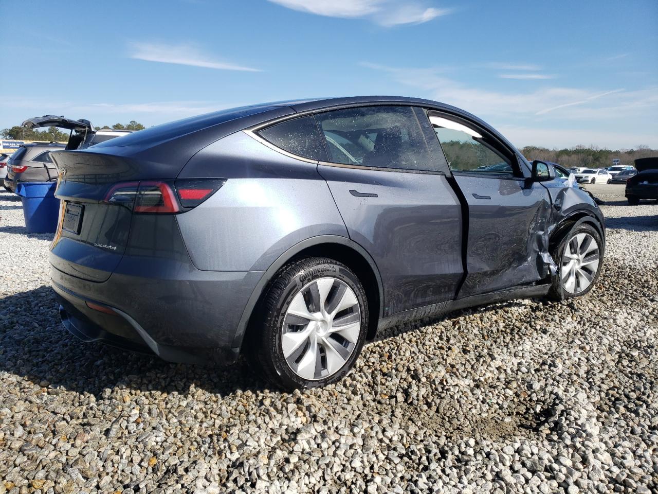 2023 TESLA MODEL Y  VIN:7SAYGDEE2PA187828