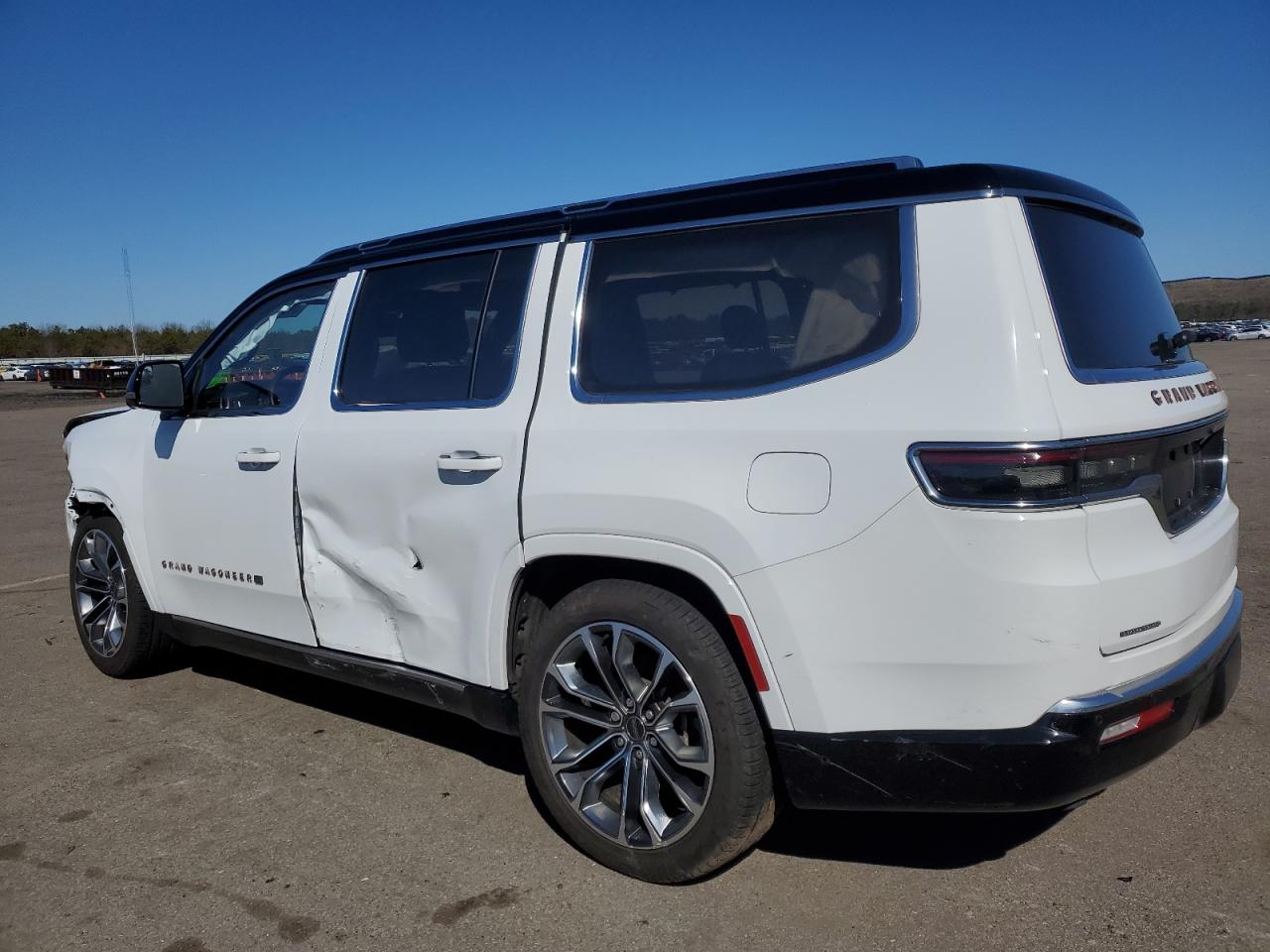 2023 JEEP GRAND WAGONEER SERIES III VIN:1C4SJVGP5PS549438
