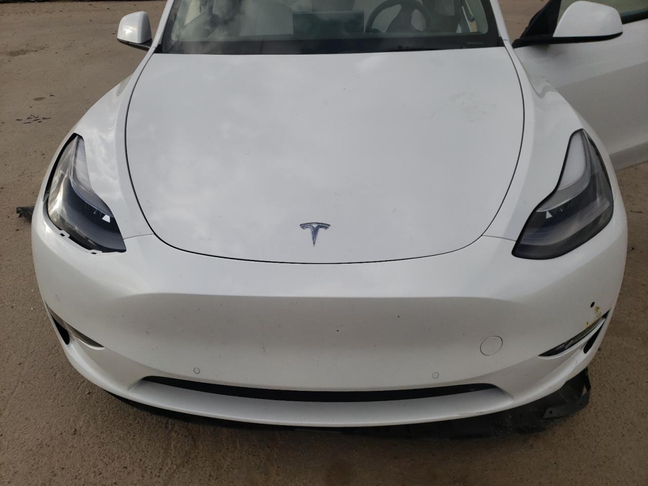 2022 TESLA MODEL Y  VIN:7SAYGDEF4NF336443