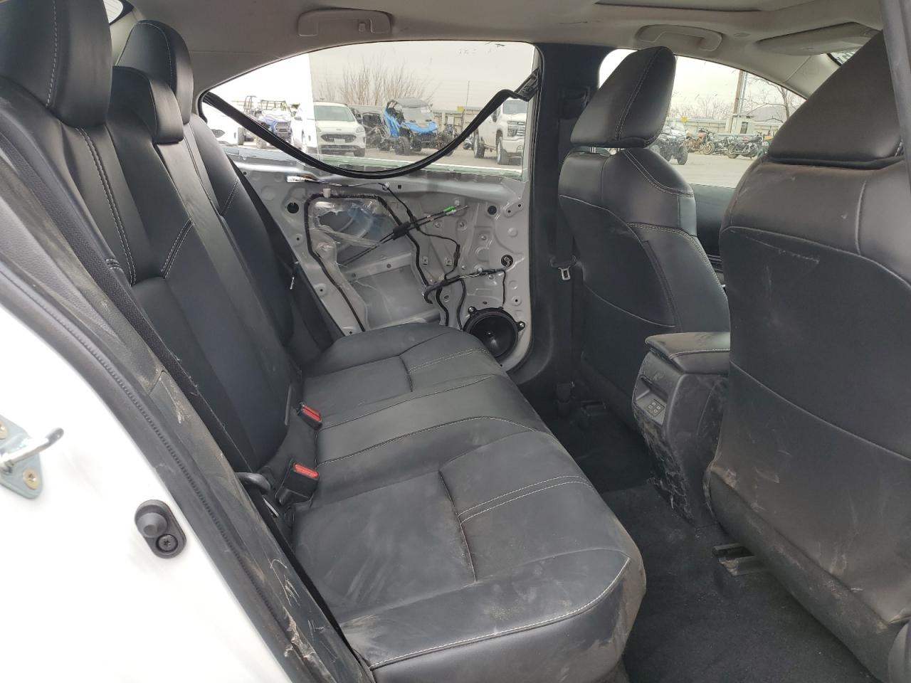 2024 TOYOTA COROLLA LE VIN:JTDBCMFE7RJ032476