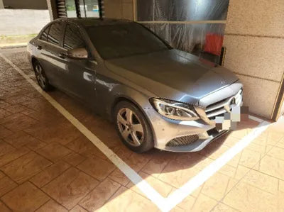 2018 Mercedes-Benz C 200 VIN: