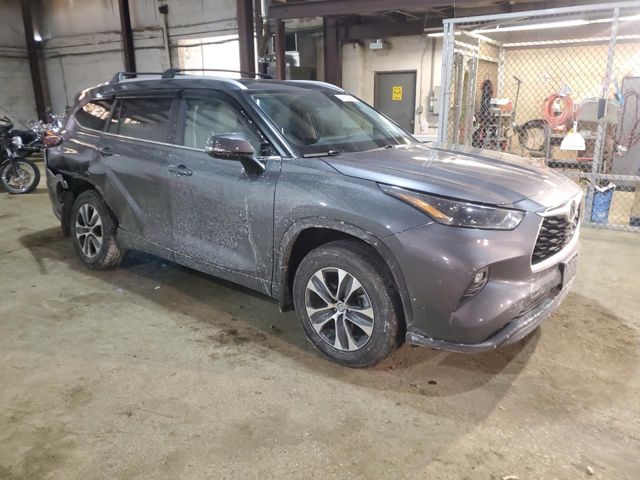 2024 TOYOTA HIGHLANDER LE VIN:5TDKDRBH6RS552245