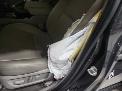 2017 Kia Carnival KNAMC81ABHS252664 VIN:KNAMC81ABHS252664